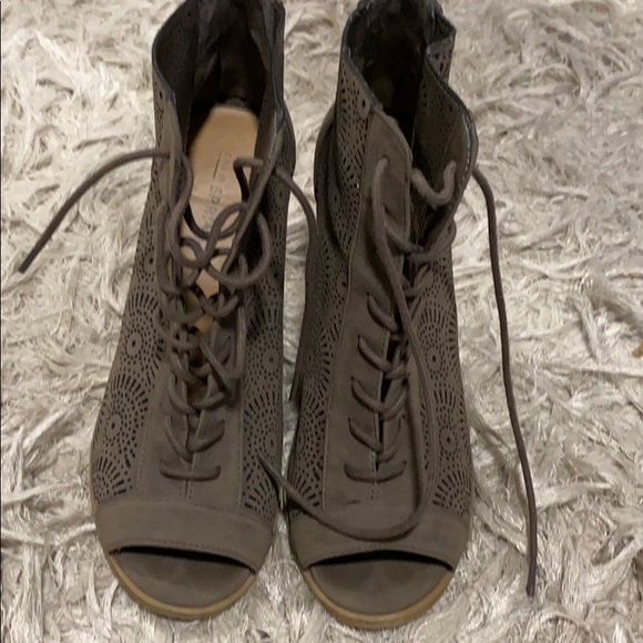 Call it spring laced up heels - Picture 2 of 9